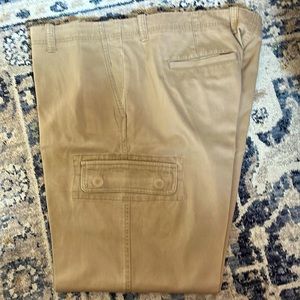 Men’s Roundtree and Yorke Cargo pants